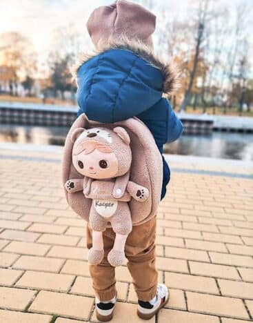 Plecak dla przedszkolaka z lalką Metoo z personalizacją