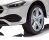 Przednia lampa w autku dla dzieci mercedesie c-class