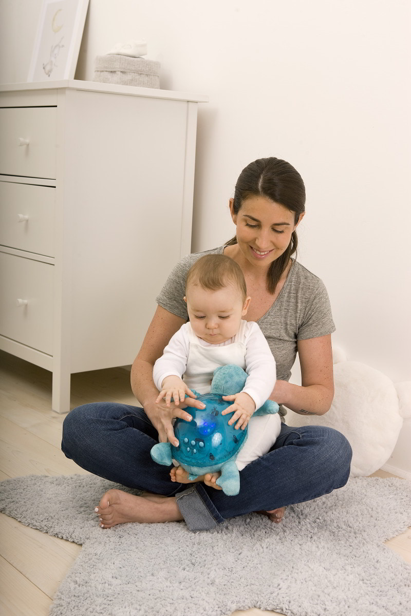 Projektor dla małego dziecka z pozytywką